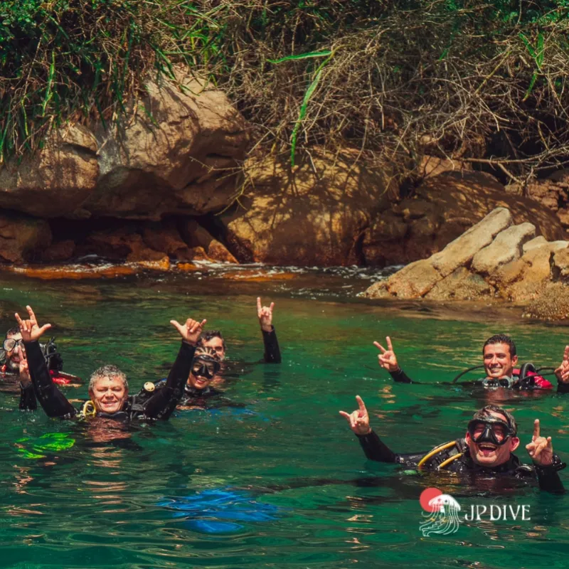 Aula de mergulho em ilha grande