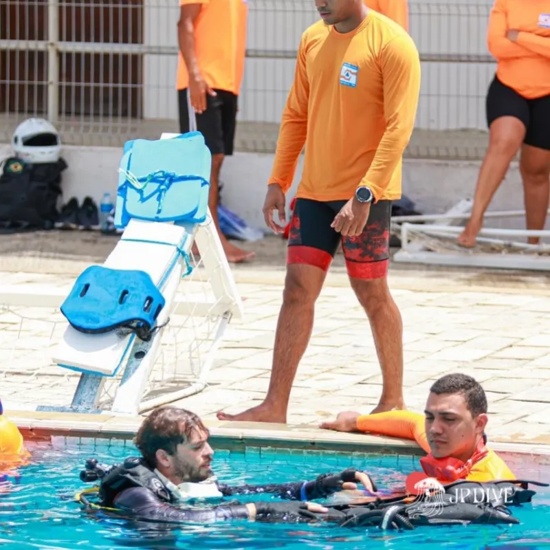 Curso básico de scuba em João Pessoa
