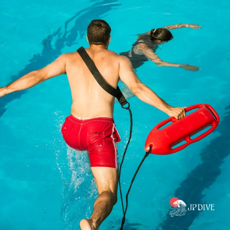 Escola de mergulho com curso rescue diver