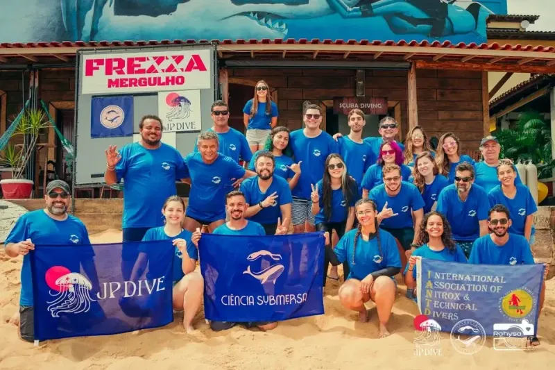 Ilustração da edição anterior da JP Dive